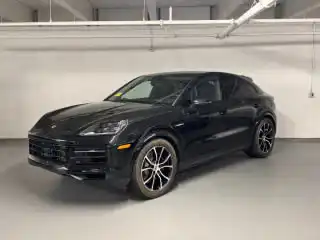 2026 Porsche Cayenne E-Hybrid's photo