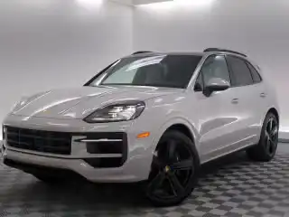 2026 Porsche Cayenne Base's photo