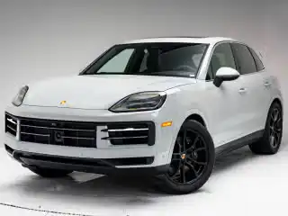 2026 Porsche Cayenne Base's photo