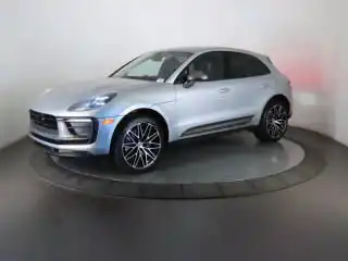 2024 Porsche Macan T's photo