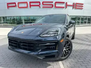 2026 Porsche Cayenne S photo 5