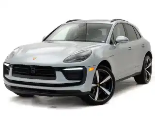 2026 Porsche Macan T's photo