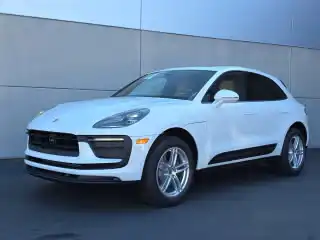 2026 Porsche Macan T's photo