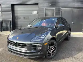 2026 Porsche Macan S's photo