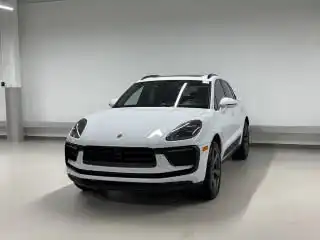 2026 Porsche Macan T's photo
