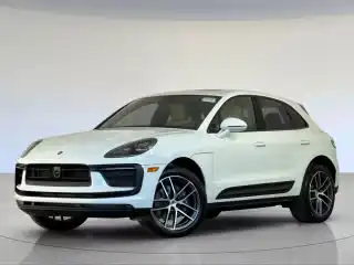 2026 Porsche Macan T's photo