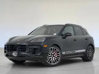2026 Porsche Cayenne GTS's photo