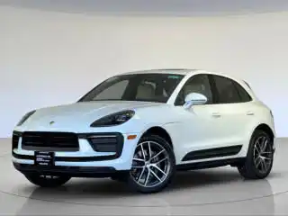 2026 Porsche Macan T's photo