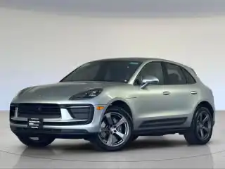 2026 Porsche Macan T's photo