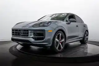 2026 Porsche Cayenne GTS's photo