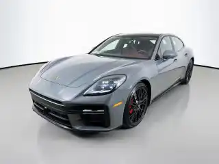 2026 Porsche Panamera GTS's photo
