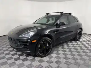 2021 Porsche Macan Turbo's photo