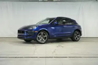 2026 Porsche Macan Base's photo
