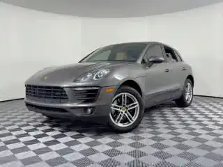 2018 Porsche Macan Base's photo