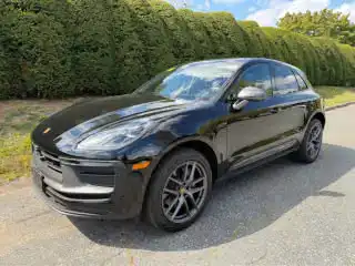 2026 Porsche Macan T's photo
