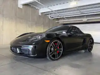 2025 Porsche 718 Boxster S's photo