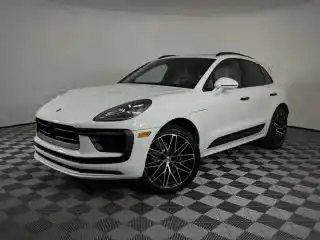 2026 Porsche Macan T's photo