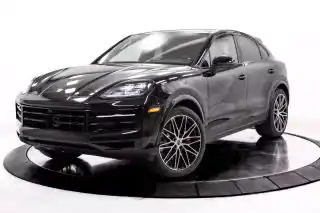 2026 Porsche Cayenne S's photo
