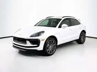 2026 Porsche Macan T photo 5