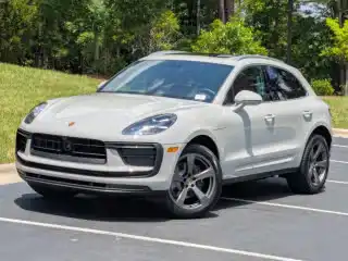 2025 Porsche Macan T's photo