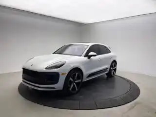 2023 Porsche Macan GTS's photo