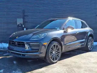 2025 Porsche Macan T's photo