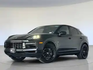 2026 Porsche Cayenne Base's photo