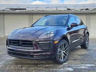 2026 Porsche Macan T's photo