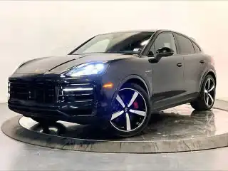 2025 Porsche Cayenne S E-Hybrid's photo