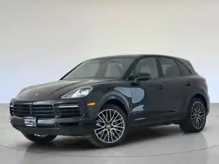 2023 Porsche Cayenne Platinum Edition's photo