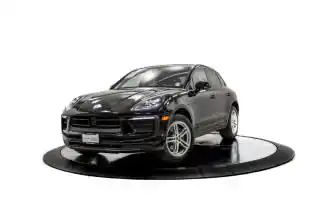 2024 Porsche Macan T's photo