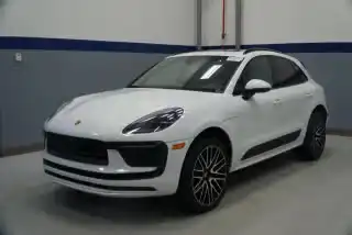 2026 Porsche Macan's photo