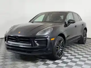 2026 Porsche Macan's photo