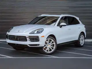 2023 Porsche Cayenne Platinum Edition's photo