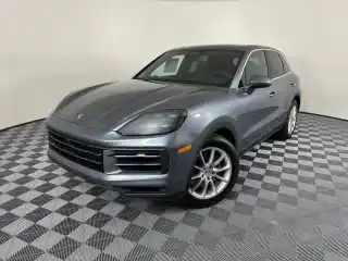 2026 Porsche Cayenne Base's photo