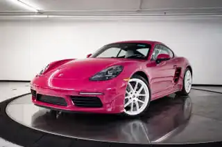 2025 Porsche 718 Cayman Style Edition's photo