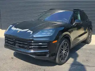 2025 Porsche Cayenne E-Hybrid's photo
