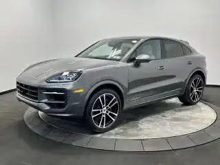 2026 Porsche Cayenne Base's photo