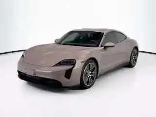 2023 Porsche Taycan 4S's photo