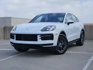 2026 Porsche Cayenne Base's photo