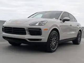 2023 Porsche Cayenne Base photo 5