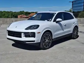 2026 Porsche Cayenne Base's photo