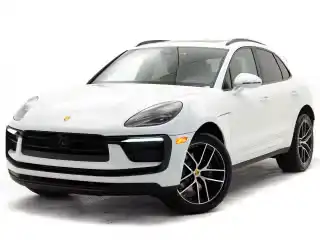 2025 Porsche Macan Base's photo
