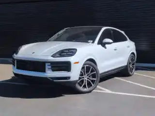 2026 Porsche Cayenne Base's photo