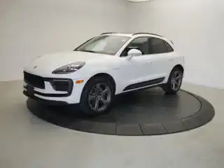 2023 Porsche Macan T's photo