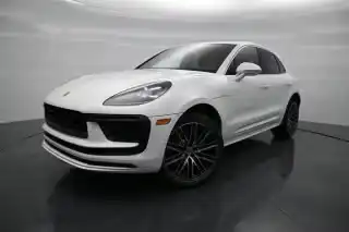 2026 Porsche Macan T's photo