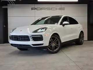 2023 Porsche Cayenne Platinum Edition's photo