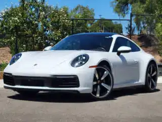 2022 Porsche 911 Carrera 4 Coupe's photo