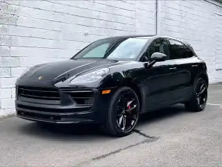 2022 Porsche Macan GTS's photo
