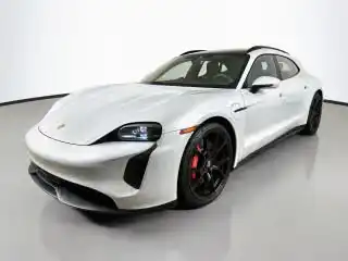 2024 Porsche Taycan GTS Sport Turismo's photo